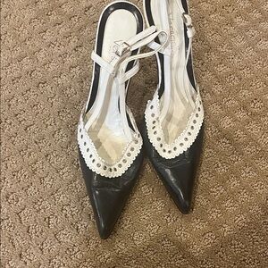 Versani 9.5 Black and White Heels